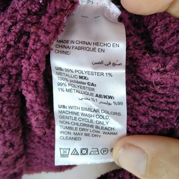 Chico's Chenille Shine V-Neck Pullover Wine Color Sequin Detail Size 2 Large - Picture 9 of 9